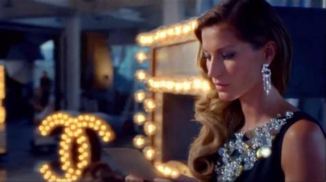 who sings on chanel no 5 advert|Chanel No. 5 TV Spot, 'The One That I Want' Featuring Gisele .